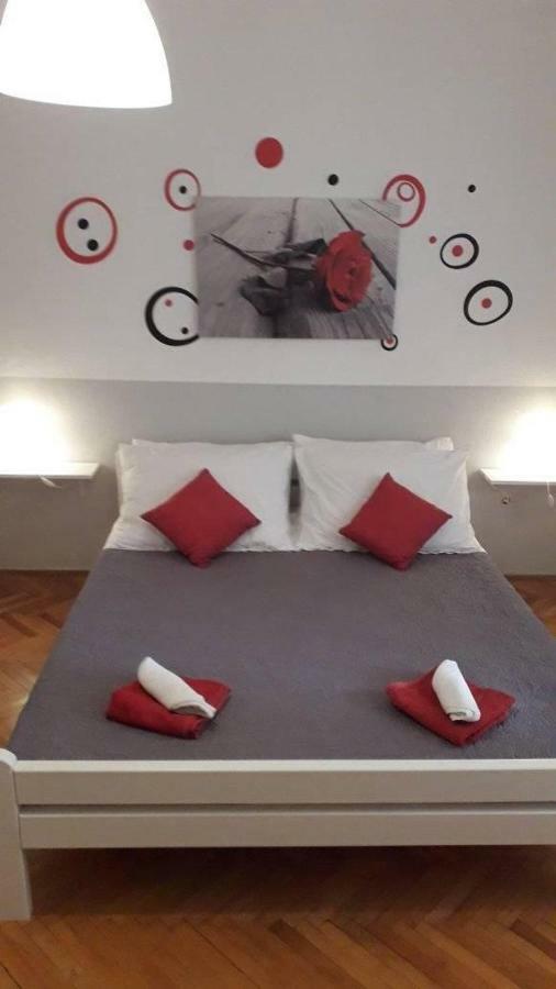 Marin Appartement Šibenik Buitenkant foto